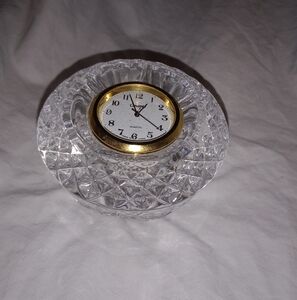 Glass Crystal Quartz Desk Clock